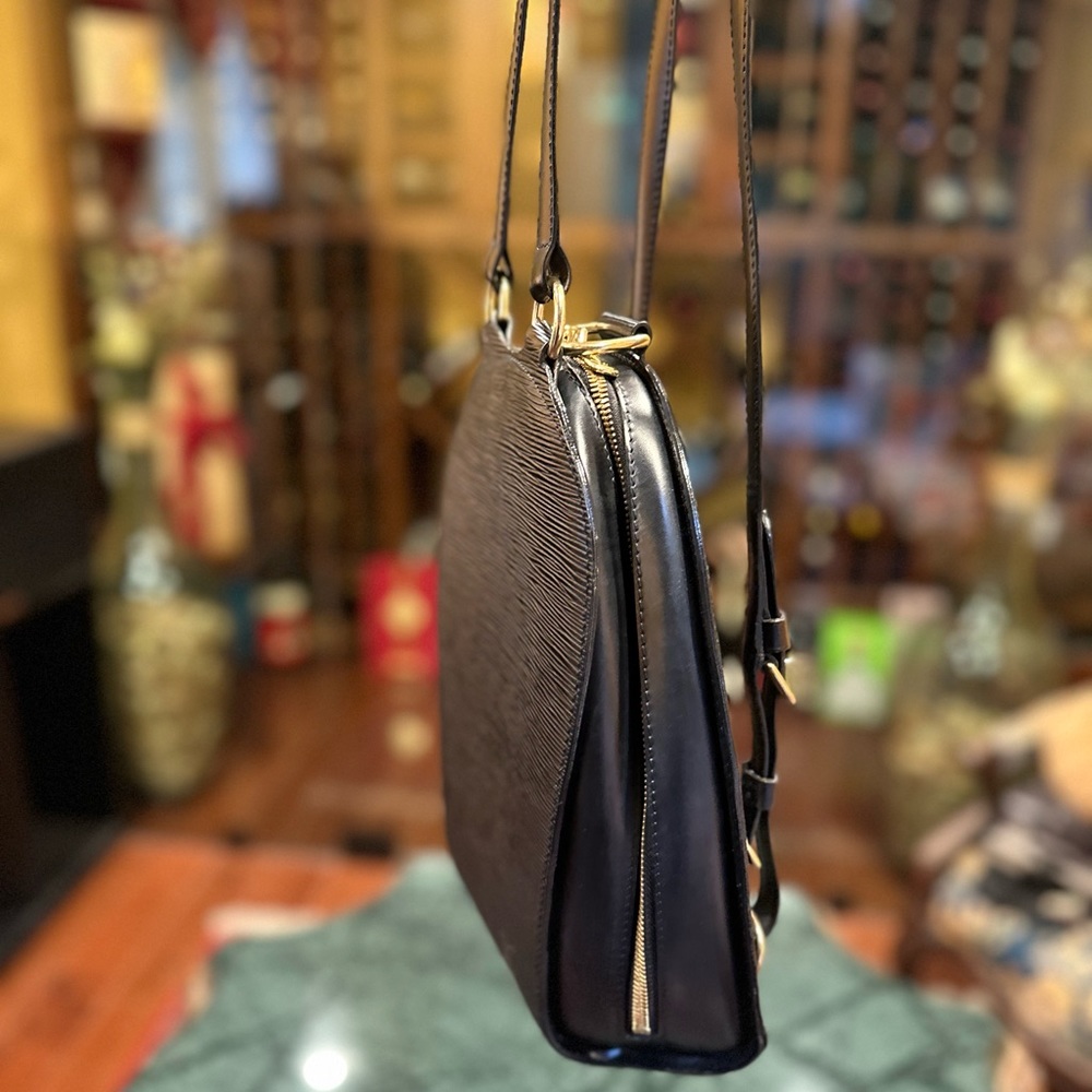 LOUIS VUITTON Mabillon Backpack Bag Epi Leather Black - Picture 6 of 13